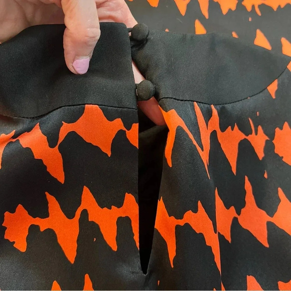 Milly of New York Retro 100% Silk Orange and Black Lined Shift Dress. Size 8. - Picture 12 of 13